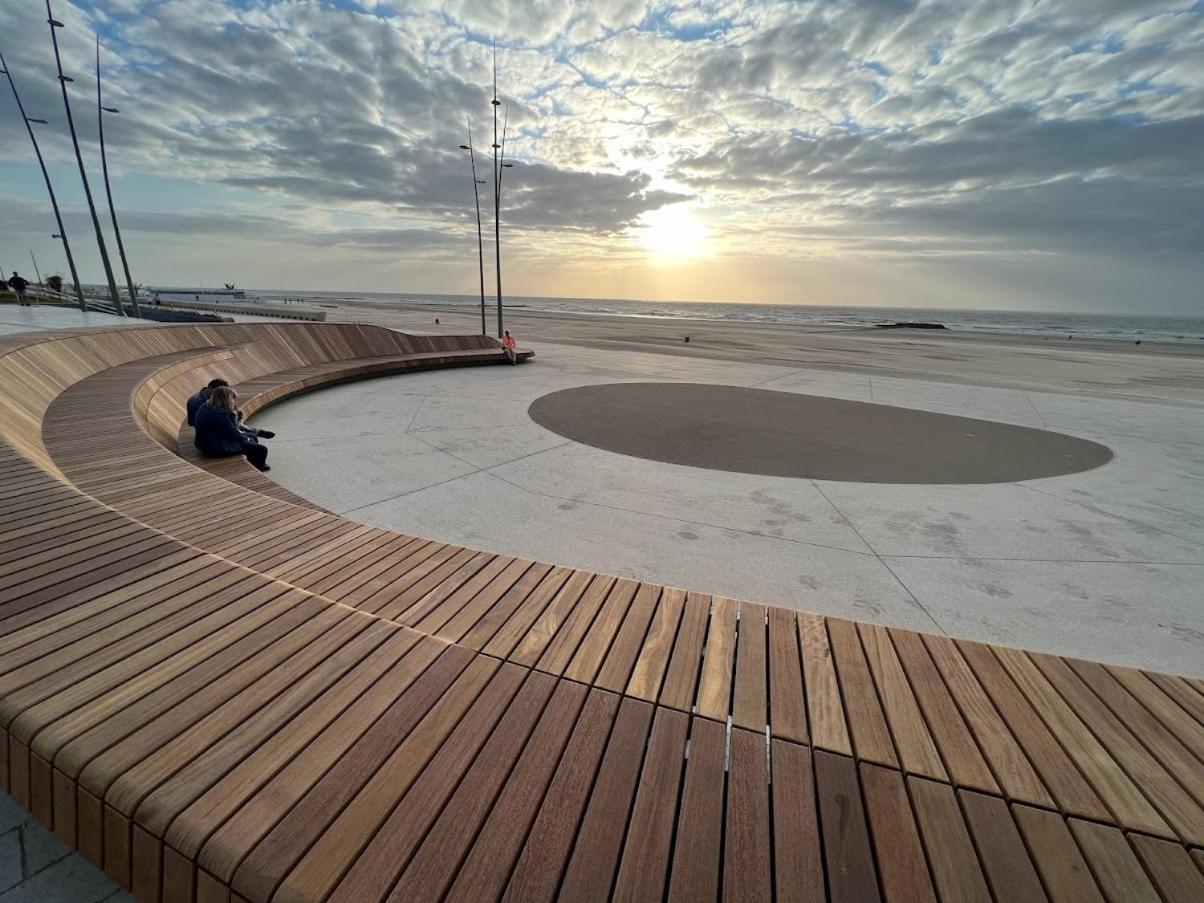 Appartement Sympa 6p Avec Garage Et Terrasse Ensoleillee Et Spacieuse A 25m De La Westende